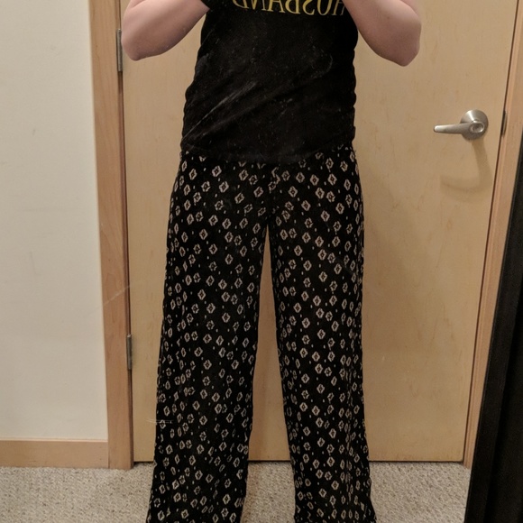 Flowy patterned pants - Picture 2 of 5